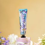 Marvis Sinuous Lily toothpaste for premium oral care fresh breath and clean teeth