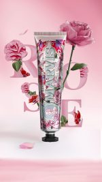 Marvis Kissing Rose toothpaste for premium oral care fresh breath and clean teeth